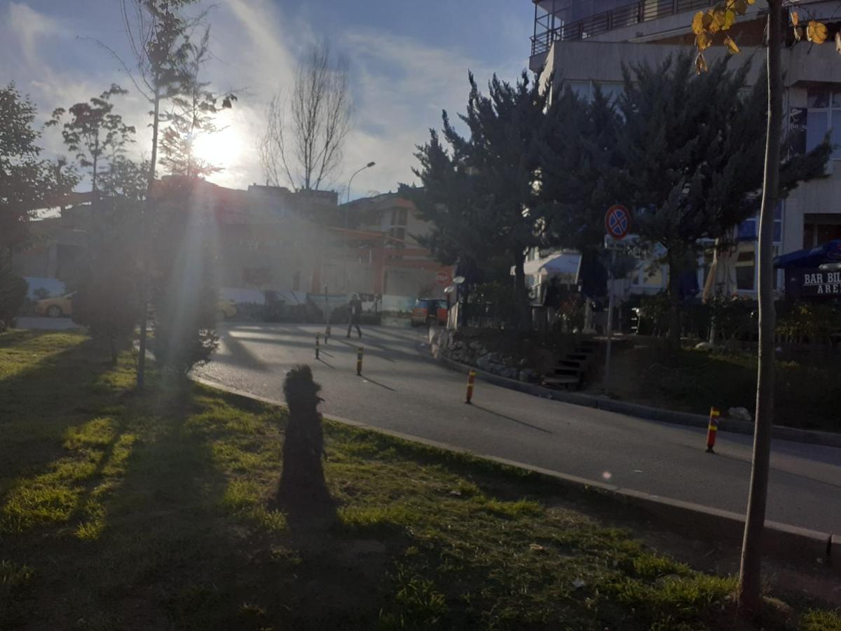 Lake View Apartment Tirana Exterior foto
