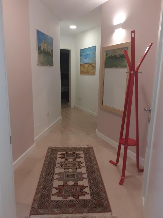 Lake View Apartment Tirana Exterior foto